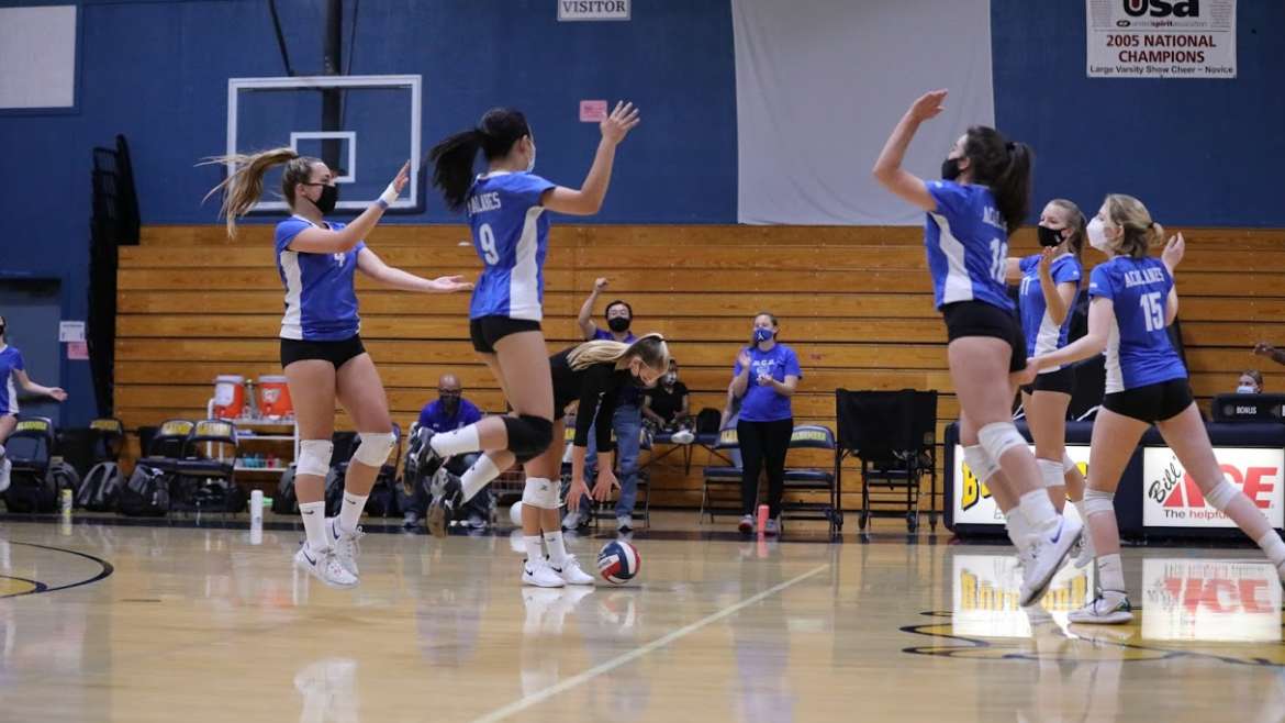 Varsity Girls Volleyball Falls to Alhambra on the Road