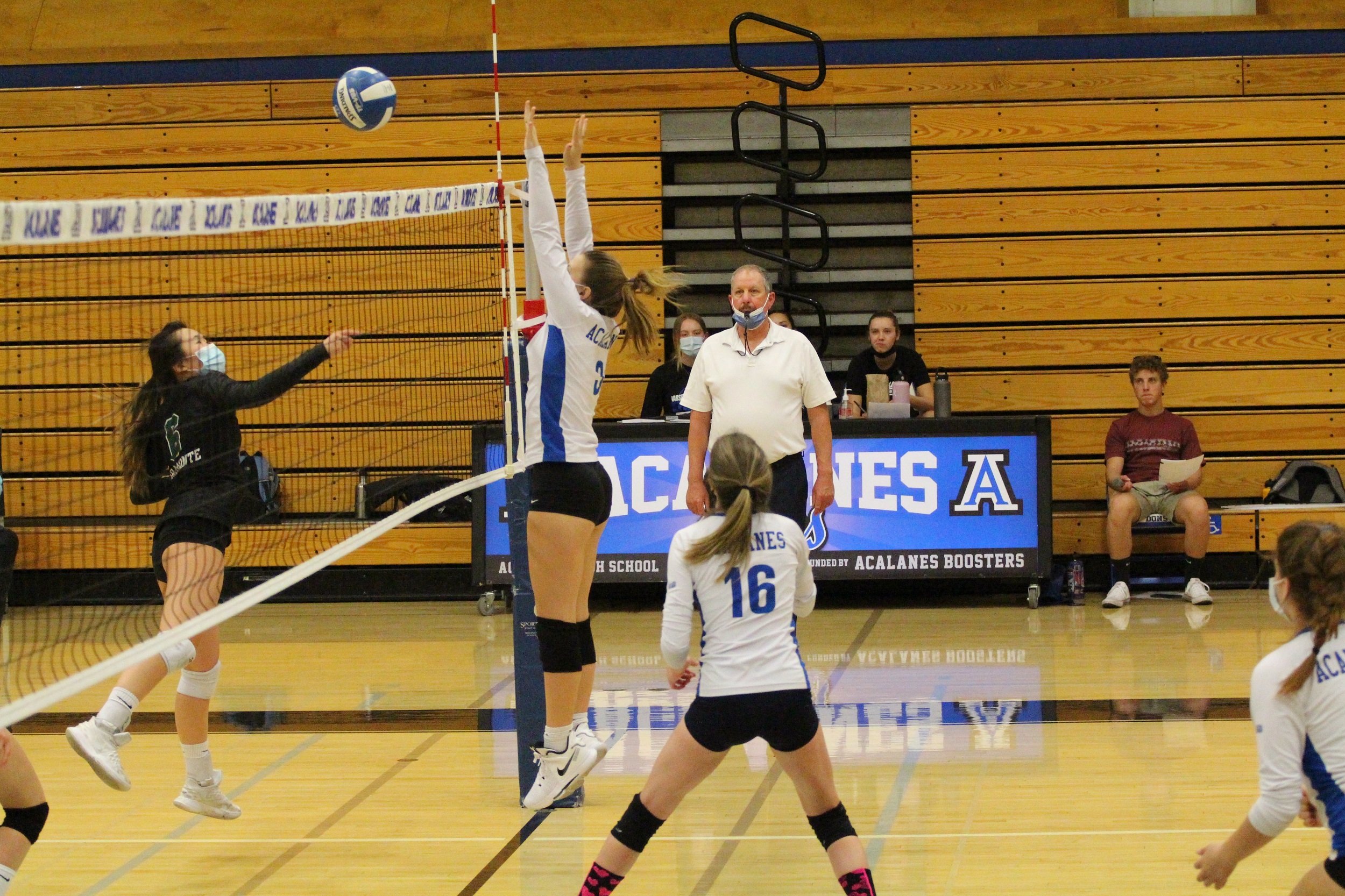 Jv Girls Volleyball Beats Miramonte In Second Game Of The Season 