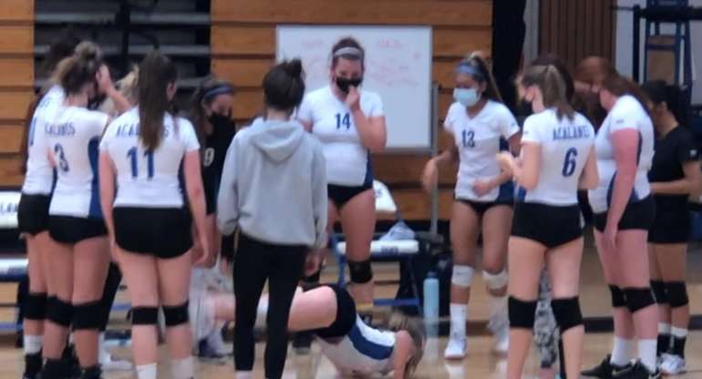 FROSH GIRLS VOLLEYBALL ELECTRIFY IN SPLIT WITH CLAYTON VALLEY UGLY EAGLES