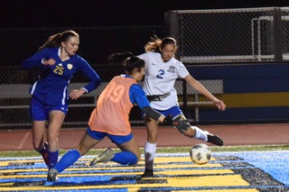 Girls Soccer Kicks Off 2022 With Another Win