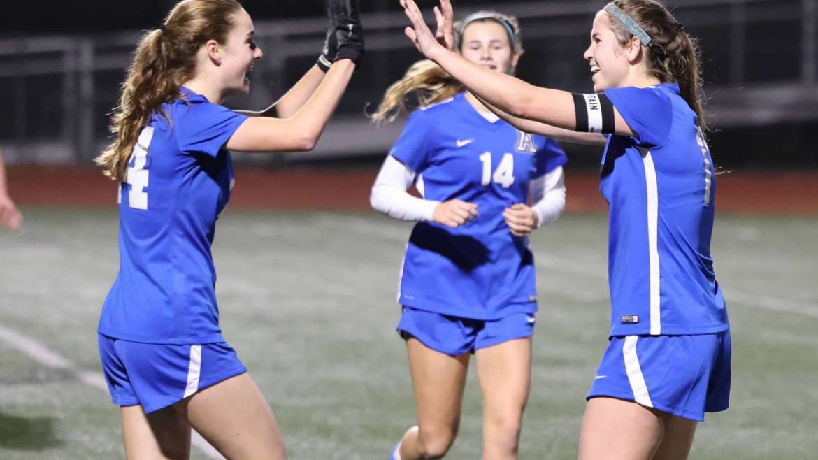 Dons Girls Soccer Keeps Rolling with Another Win