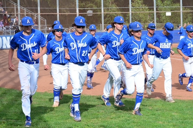 Varsity Baseball Dons Roll Over Las Lomas 4-2 at Acalanes on Wednesday–6 In a Row!