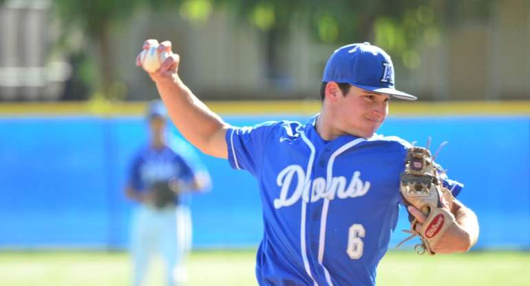 Varsity Dons Walk It Off in the 7th, 1-0 Vs Benicia on Tuesday