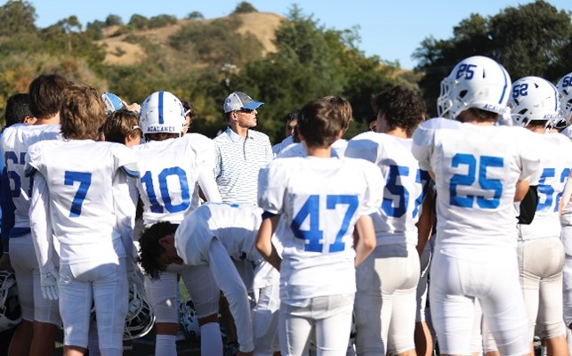 Acalanes JV Football team cruises to 39-0 victory over Oakland￼