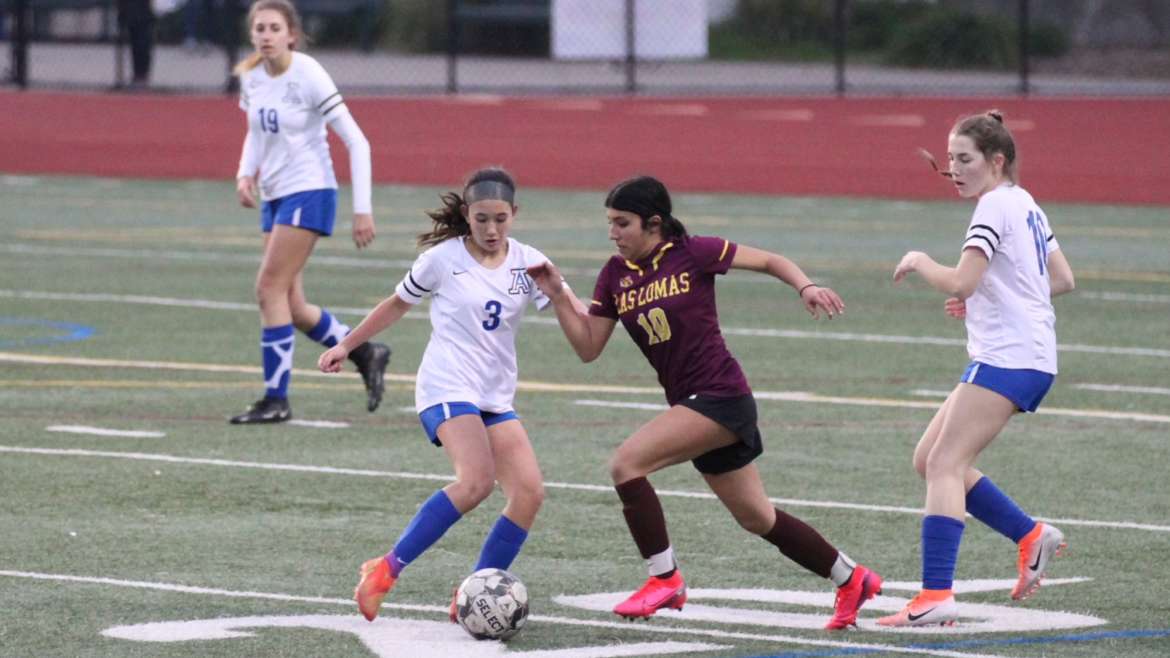 JV Girls Soccer: Knights Narrowly Edge Out Dons at Las Lomas