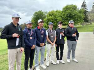 Golf Team Finishes Second in DAL Tournament