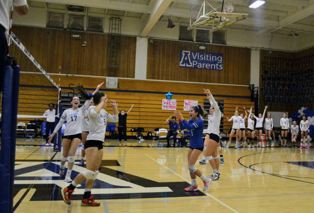 Varsity Girls Volleyball NCS Round 1 on Tuesday 7:00pm against Rancho Cotate.  Come support the Dons at home!!