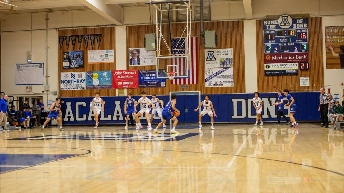 Varsity Boys Hoops Upset Bid Falls Short in Final Minutes Against Serra, 58-51