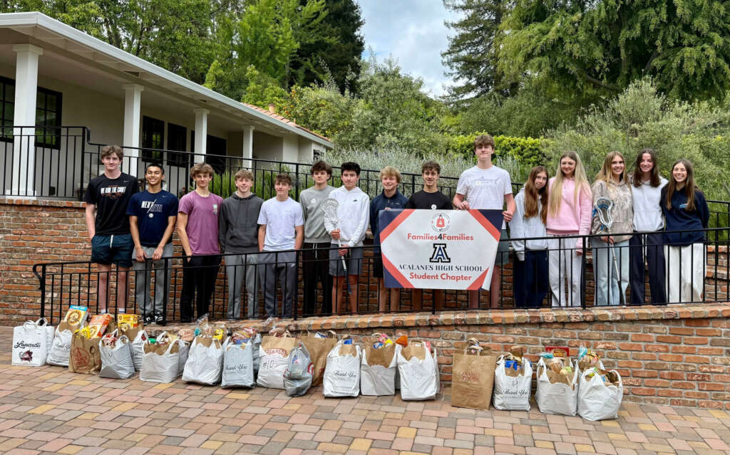Lacrosse Gives Back