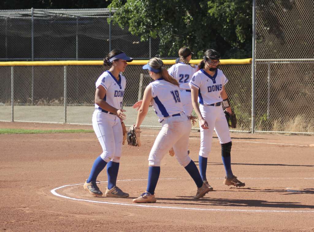 Varsity Softball Splits with Northgate