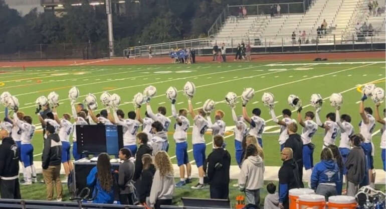 Varsity Football Goes Undefeated,  Making History for the Dons