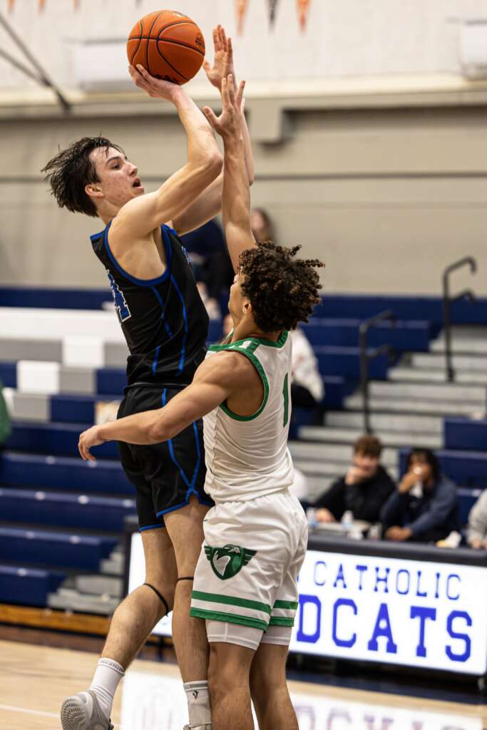 Boys Varsity Basketball: Dons Battle Again, Fall to Archie Williams in Bambauer Classic Rematch