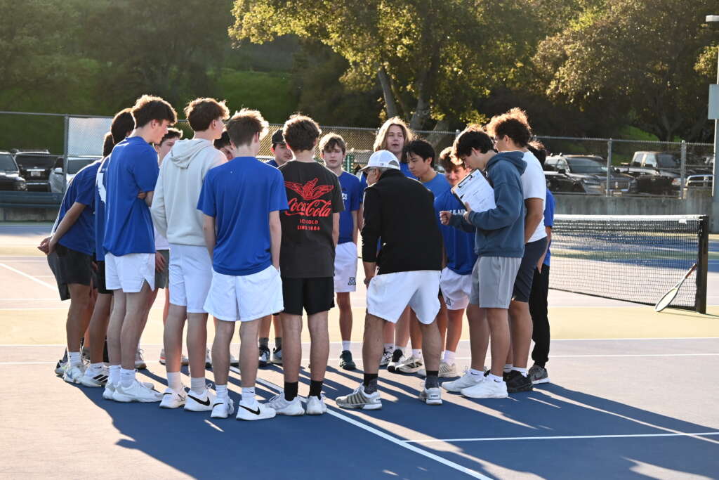 JV Boys Tennis Defeats Las Lomas at Home