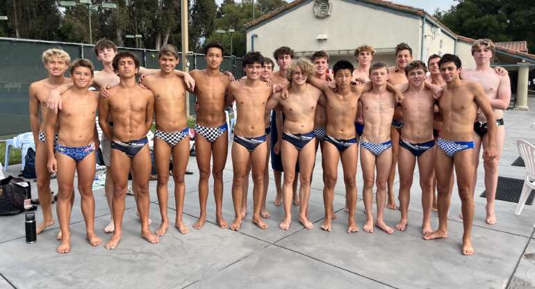 Men’s Varsity Water Polo Crushes All Opposition