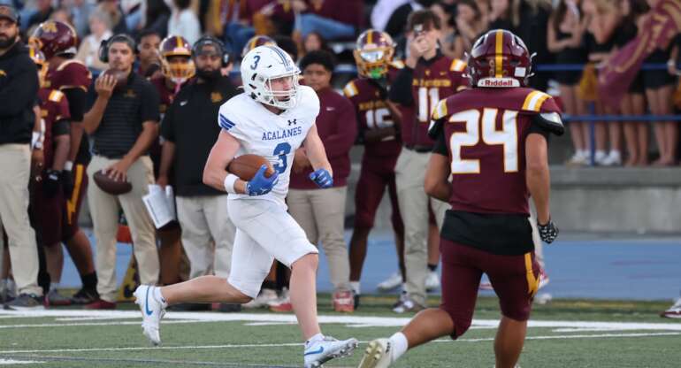 Dons Football Dominates Menlo-Atherton to Stay Unbeaten
