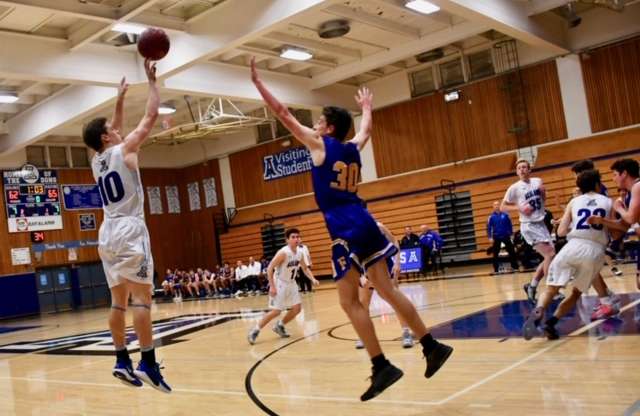 Varsity Boys Basketball Defeats Frontier (Bakersfield) in San Rafael Classic Semi-final